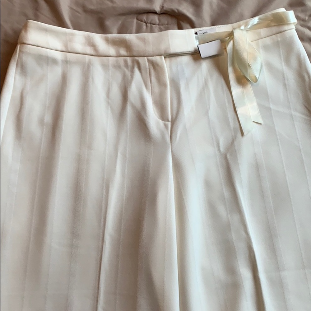 pants - Picture 4 of 7